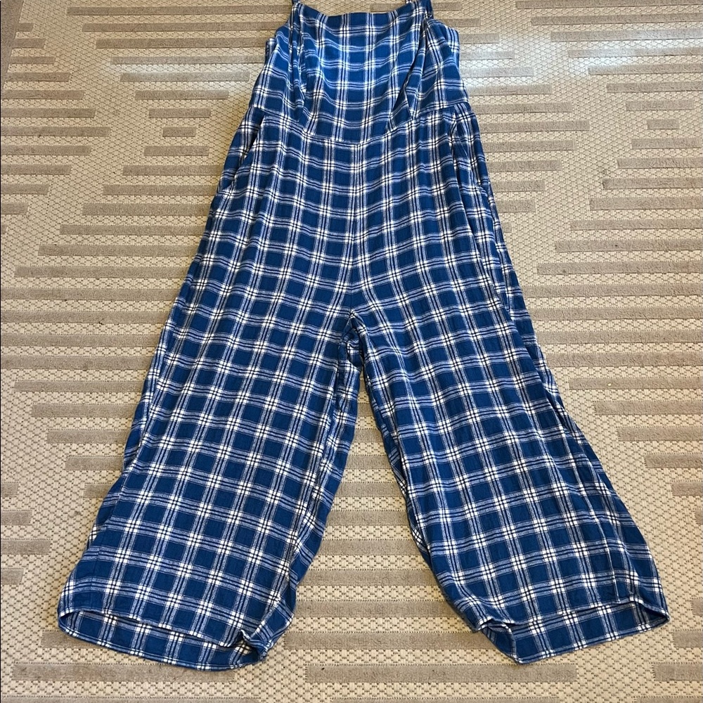 Old navy linen blend cropped jumpsuit - Picture 2 of 8